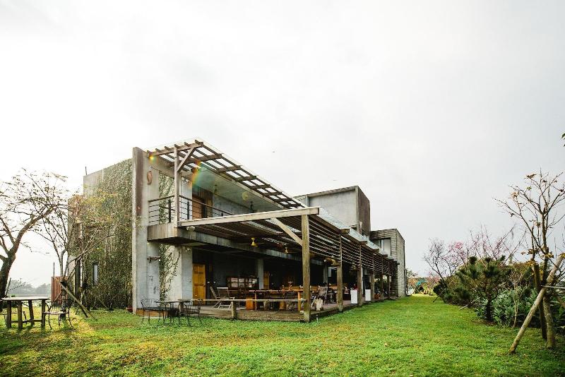 輕塵別院serenegray B&b