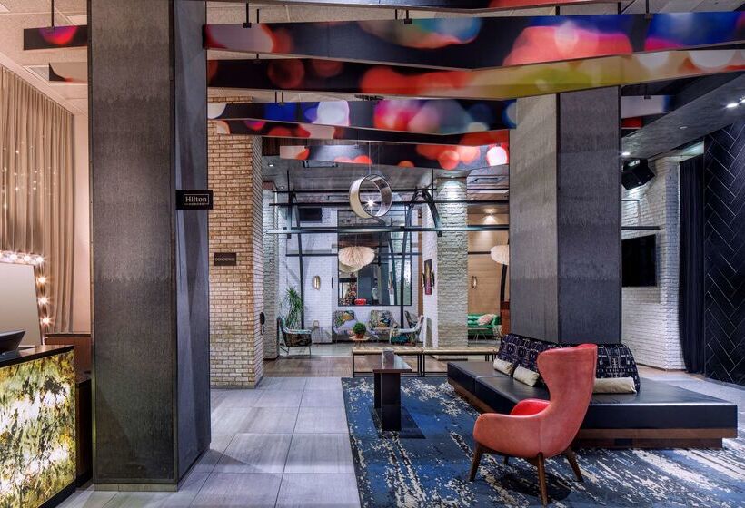 호텔 Doubletree By Hilton  New York Times Square West