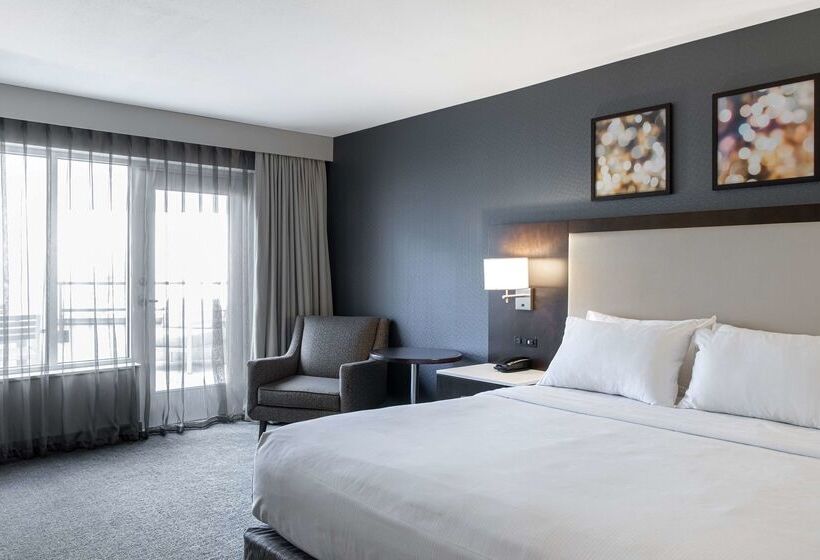 هتل Hilton Garden Inn Minneapolis University Area