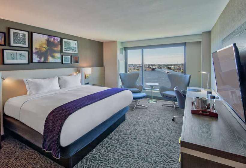 هتل Hilton Norfolk The Main