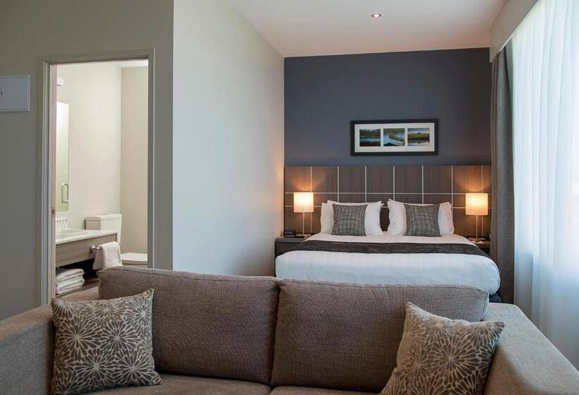 בית מלון כפרי Quest Highbrook