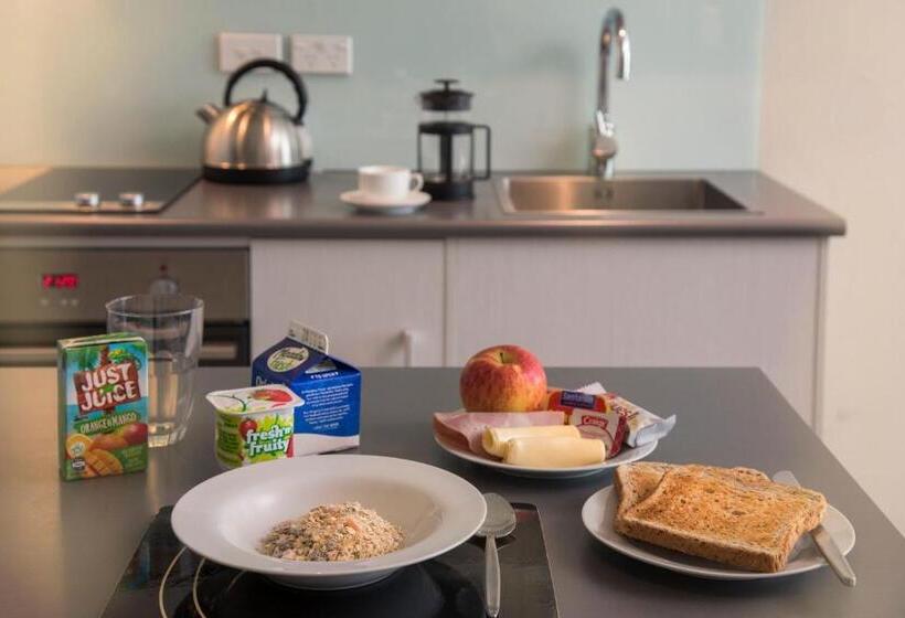 בית מלון כפרי Quest Highbrook