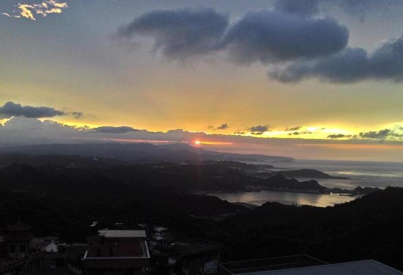 Jiufen Happyland B&b