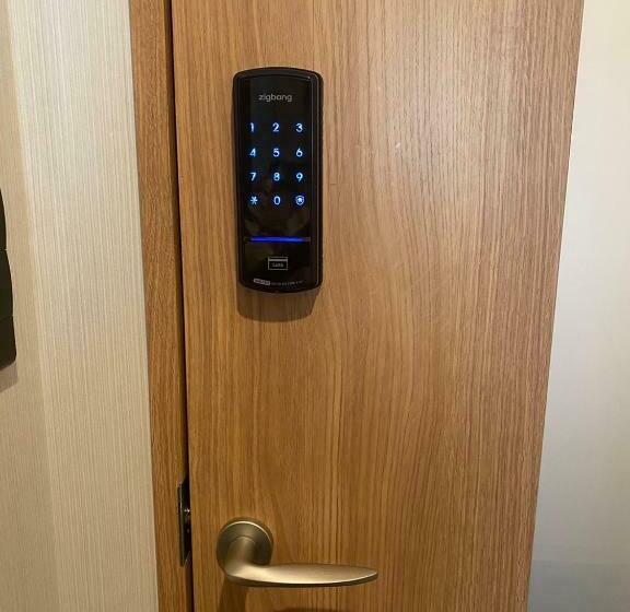 Общежитие 難波ゲストハウスjakotelplus Nanba 女性 Female Dormitory