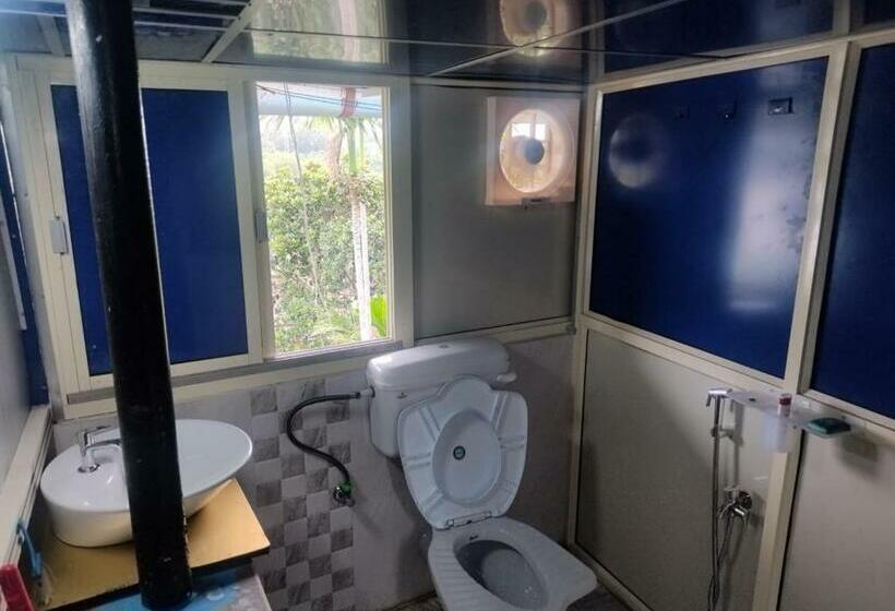 Общежитие Rajeswari Ac Dormitory For Indian Males Only