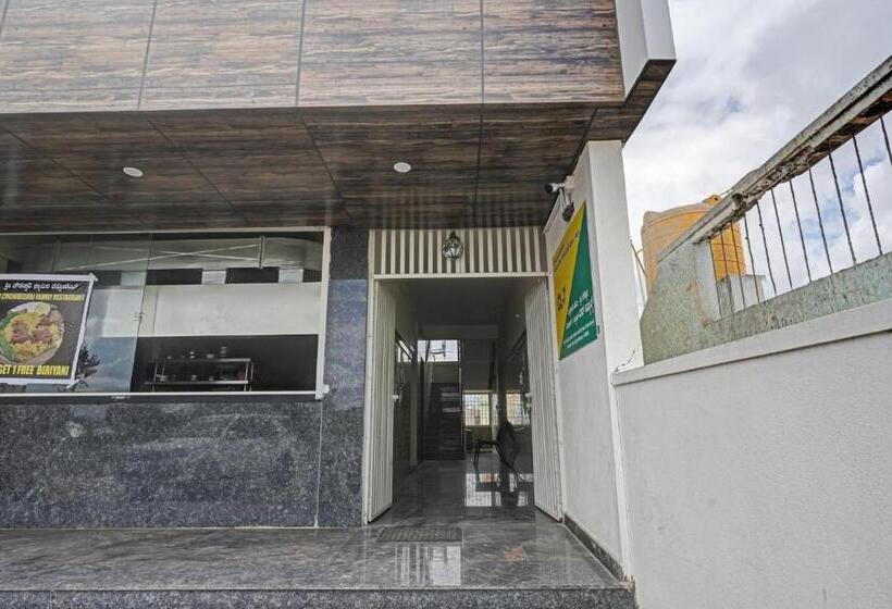 酒店 Oyo Flagship Sri Chowdeshwari Boarding And Lodging