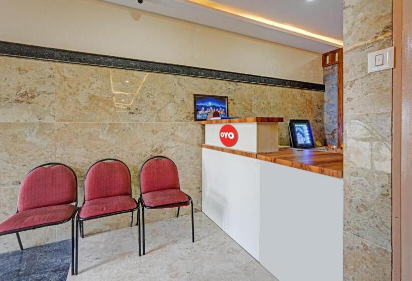 酒店 Oyo Flagship Sri Chowdeshwari Boarding And Lodging