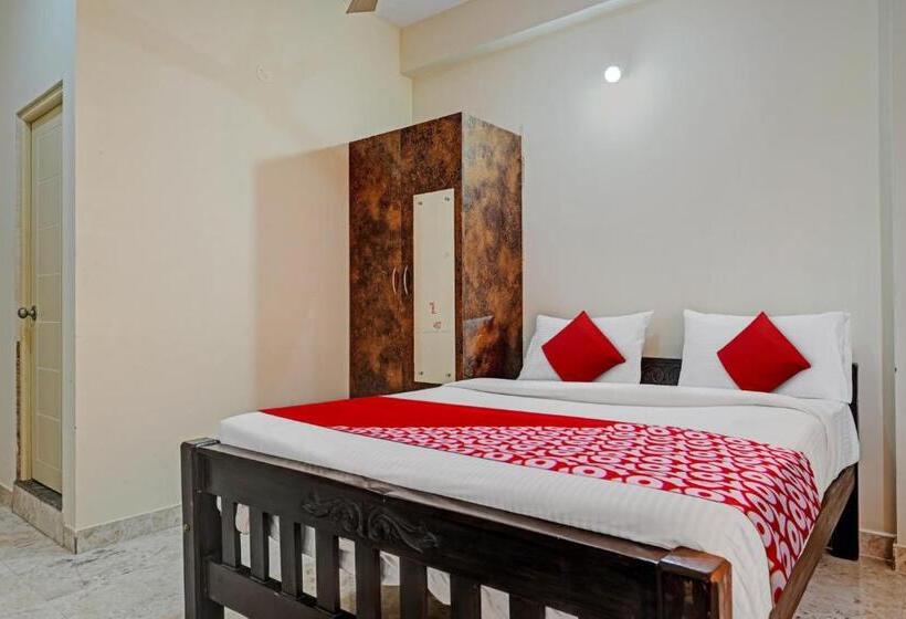 酒店 Oyo Flagship Sri Chowdeshwari Boarding And Lodging