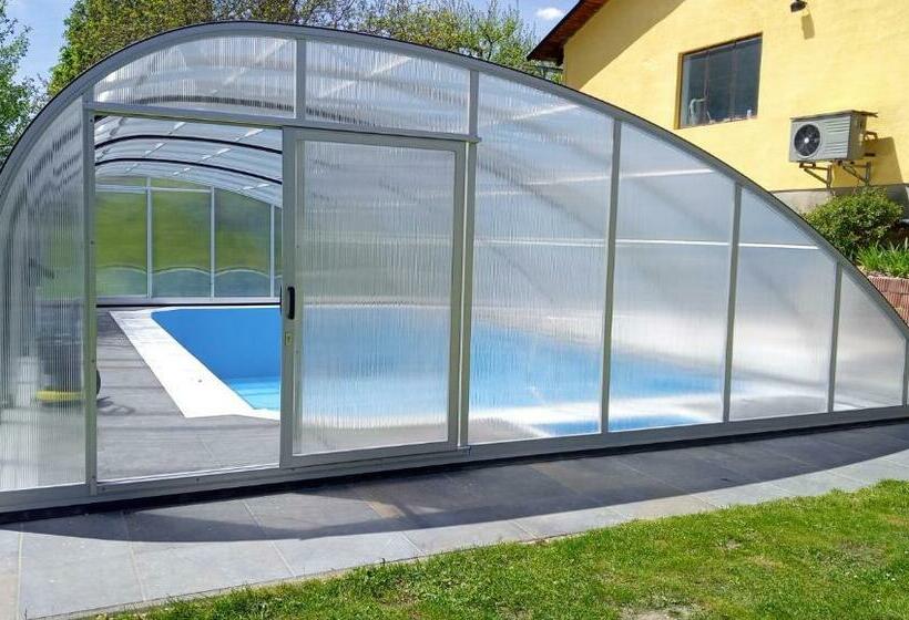 فندق Gourmetbauernhof Mentebauer
