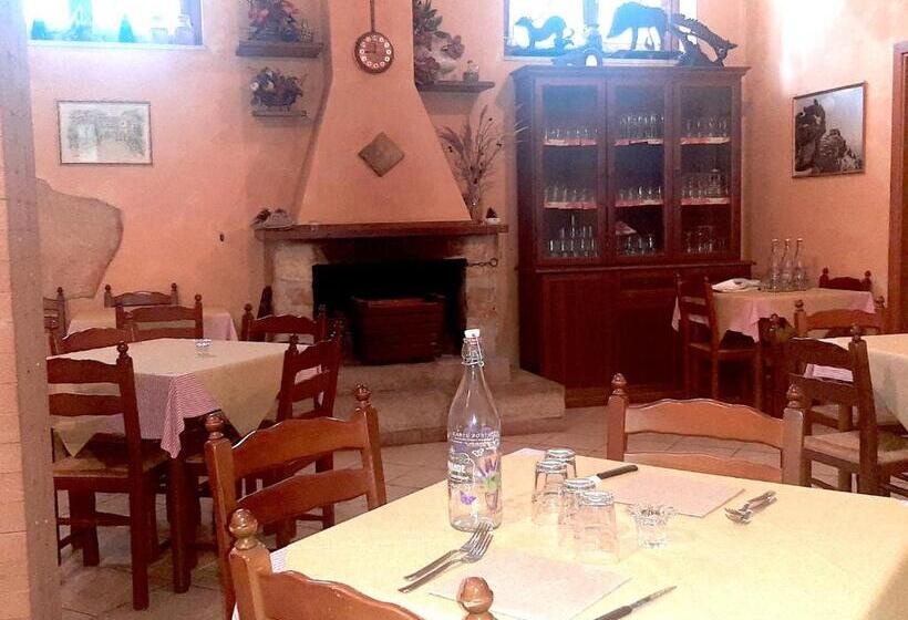 ホテル Residenza Rurale L Antico Castagneto