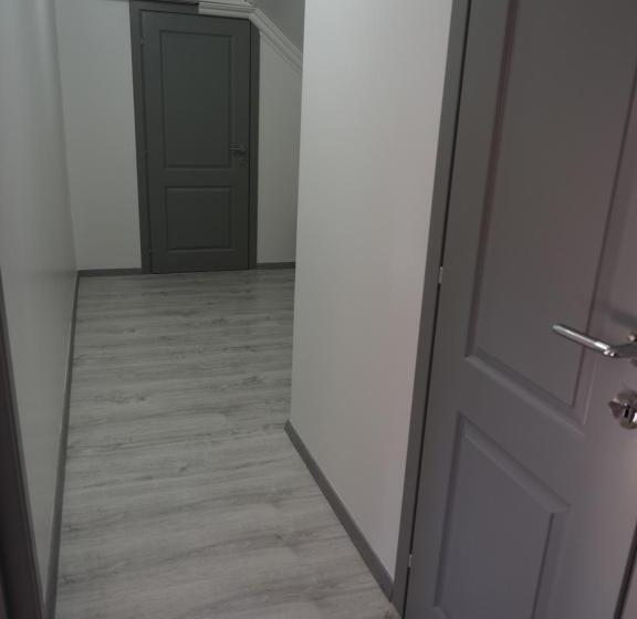 فندق Lake Residence