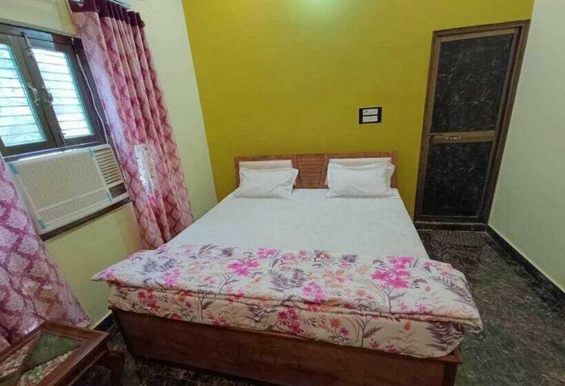 Отель Oyo Flagship Gorakhpur Guest House