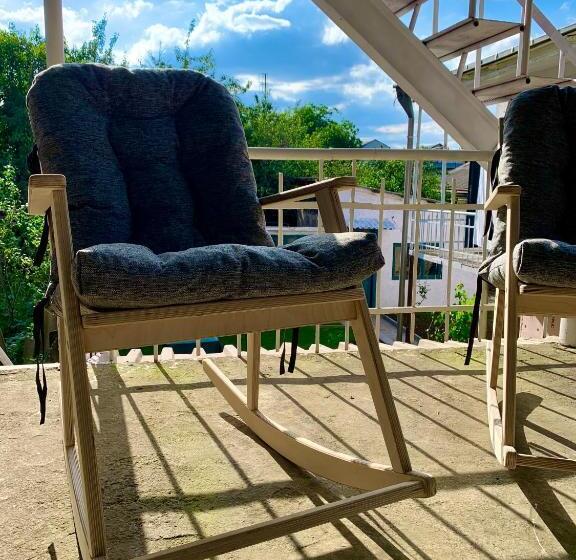 پانسیون Dendrobak Guesthouse