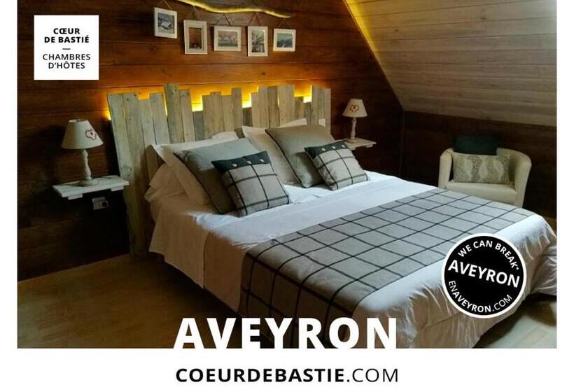 住宿加早餐  Chambres D Hôtes Coeur De Bastié Et Ranch Du Lévézou