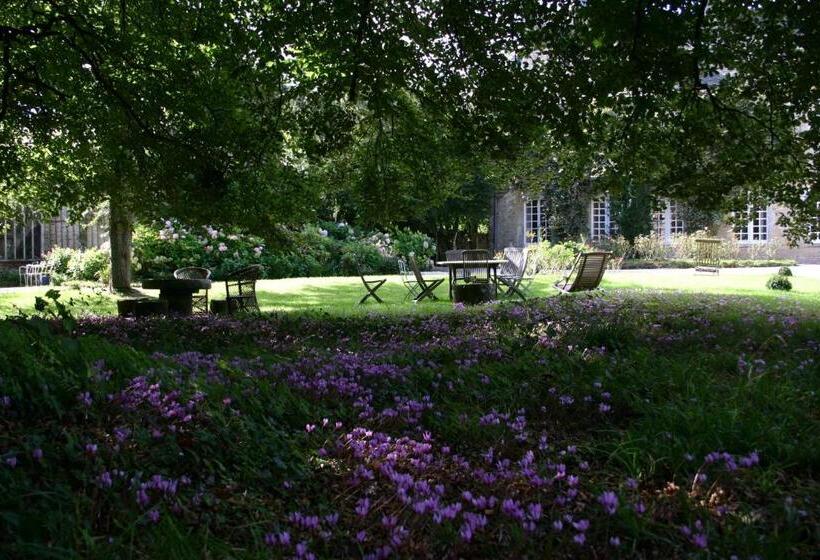 צימר Chateau De Flottemanville