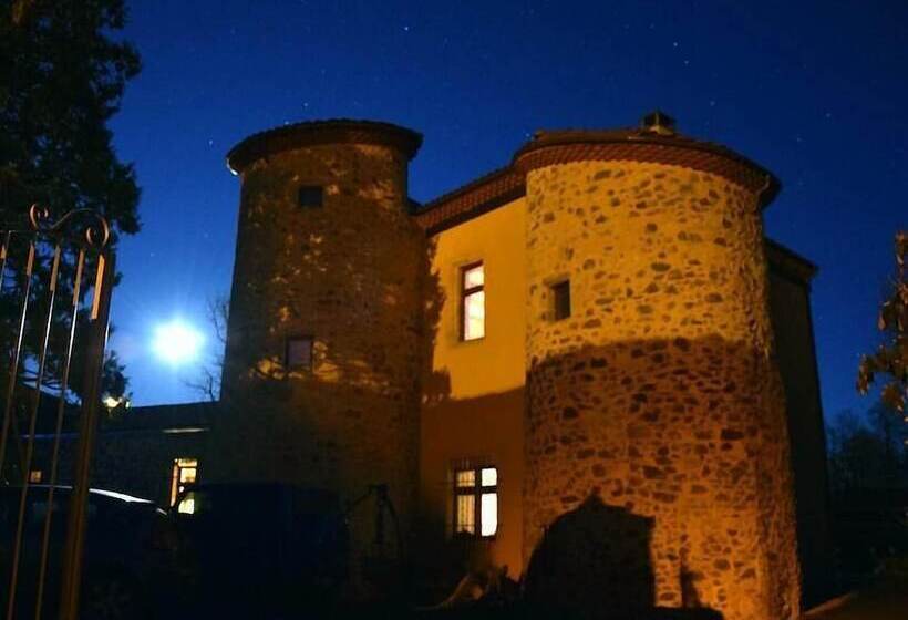 ベッドアンドブレックファースト Chateau Des Aiguilles
