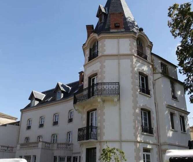 住宿加早餐  Chateau Les 4 Saisons