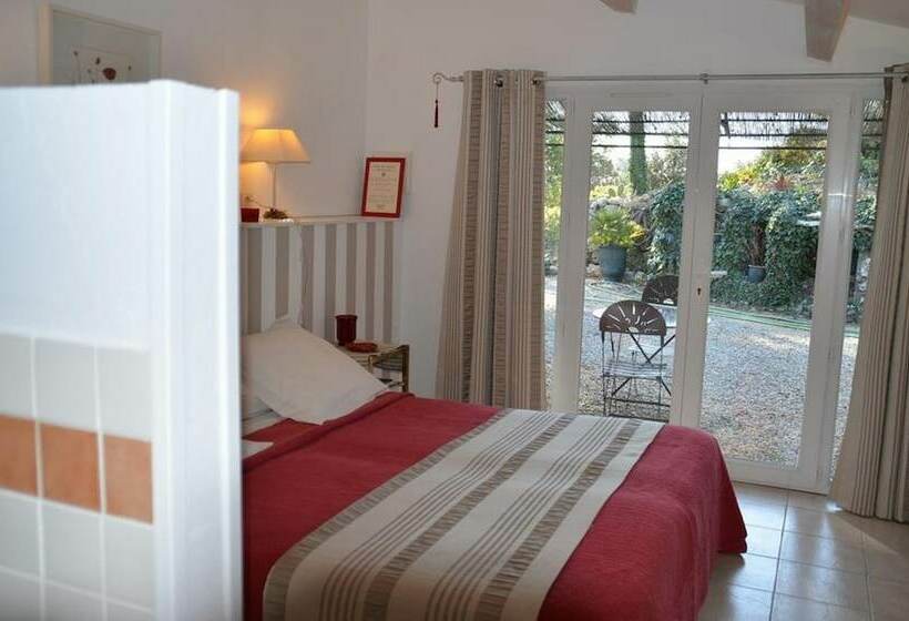 مبيت وإفطار La Maison Des Chênes