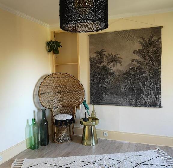 مبيت وإفطار Le Clos Des Fées