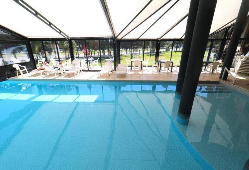 هتل Portal Del Lago