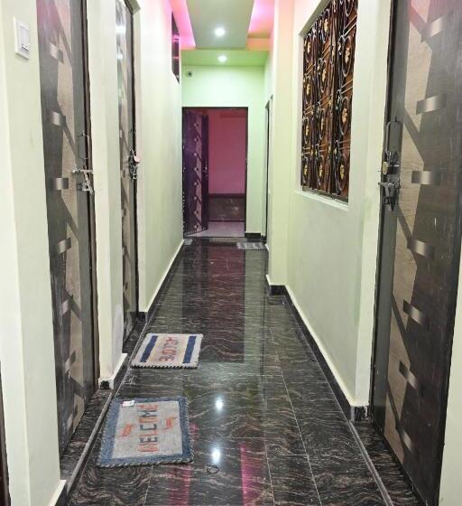 פנסיון Swagat Paying Guest House Varanasi Near Ganga River