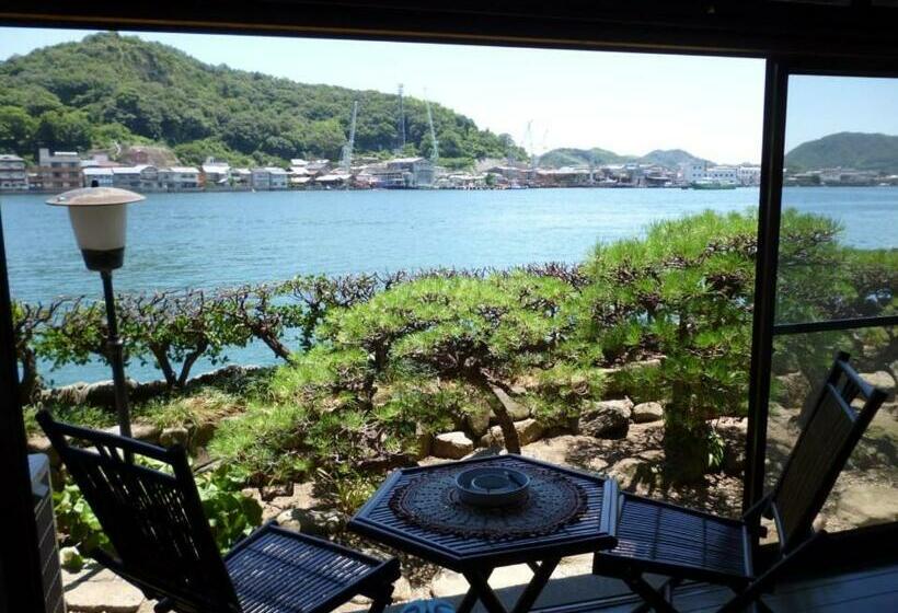 Рёкан 竹村家本館