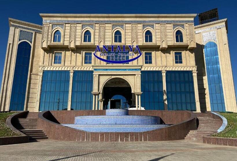 בית מלון כפרי Antalya Grand Palace