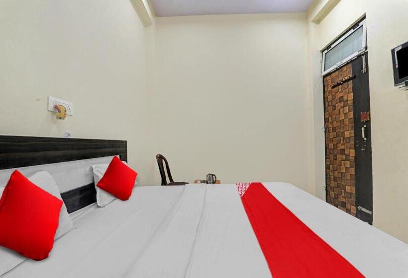 هتل O Sharvil Inn