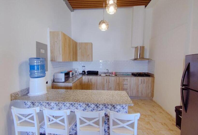 Kasakai Beachouse