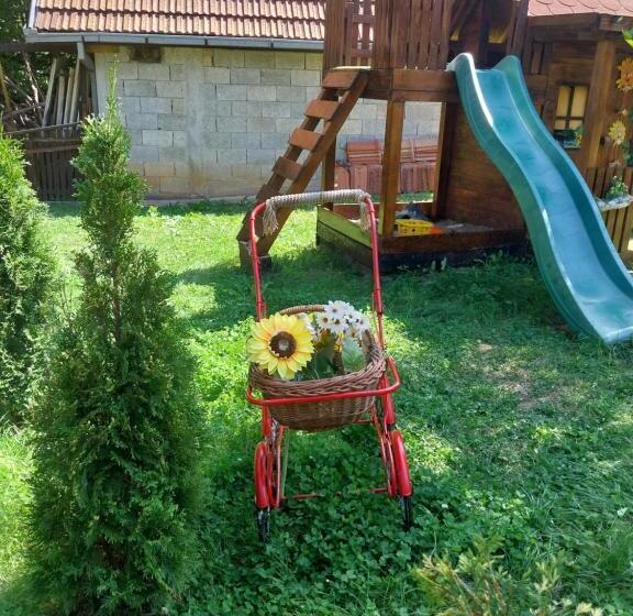 پانسیون Vikendica Andjelka 1 Zlatibor