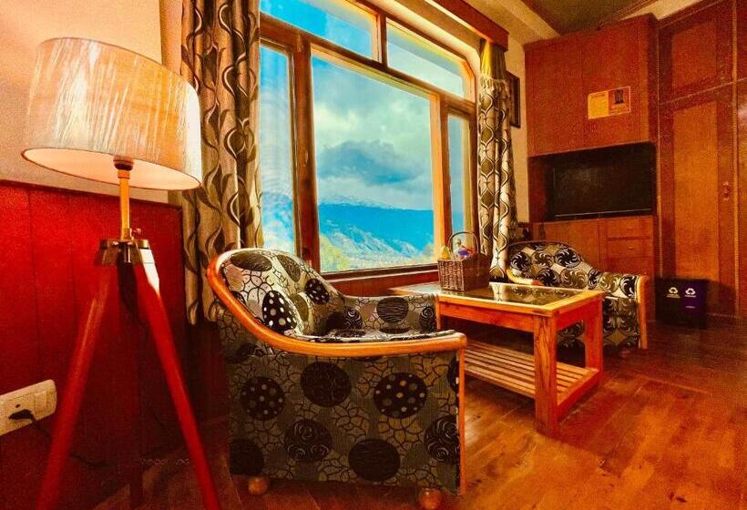 فندق Shree Ram Cottage, Manali ! 1,2,3 Bedroom Luxury Cottages Available