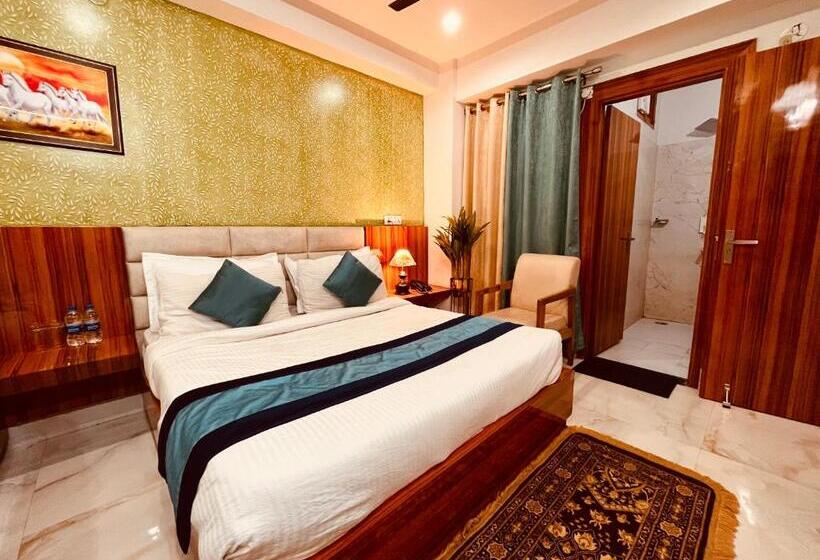فندق The Spring Inn, Haridwar   A Four Star Luxury