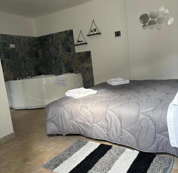 پانسیون B&b Suite Caniglia