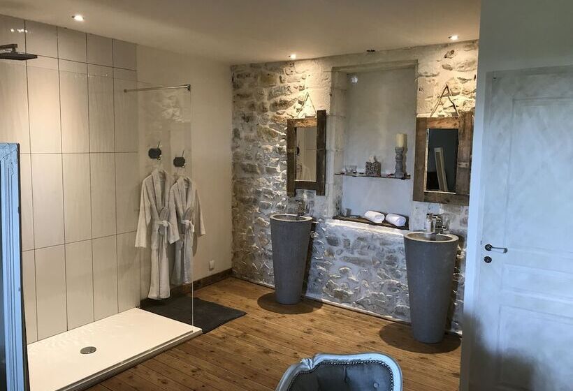 مبيت وإفطار O2suites