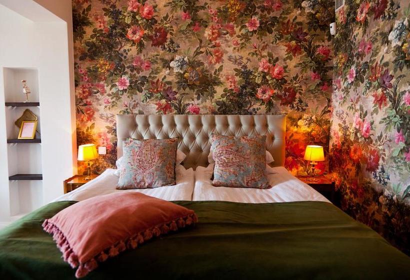 مبيت وإفطار Villa Juli Guesthouse