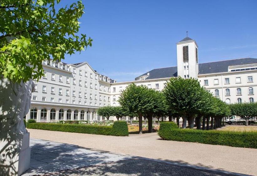 هتل Hostellerie Bon Pasteur