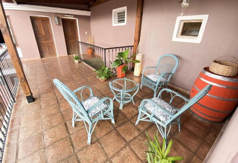 هتل Plaza Cafayate