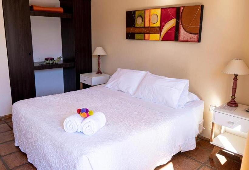 هتل Plaza Cafayate