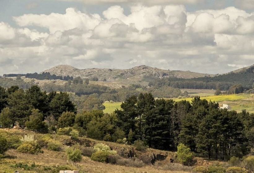 استراحتگاه Ruca Haian. Cabañas Spa & Restó. Tandil