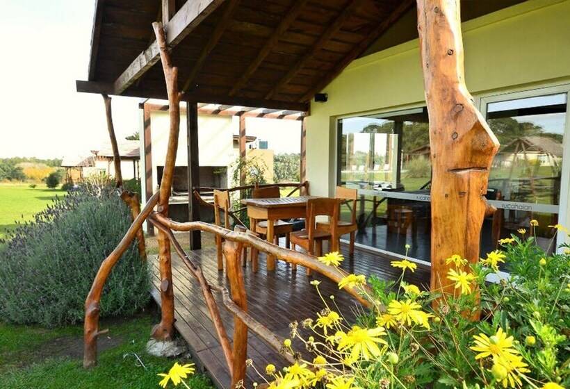 استراحتگاه Ruca Haian. Cabañas Spa & Restó. Tandil