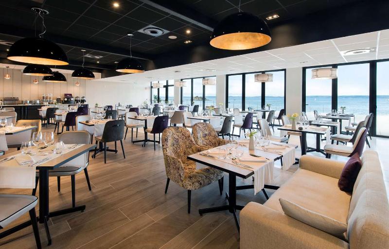 リゾートホテル Hôtel Valdys Thalasso & Spa   La Baie