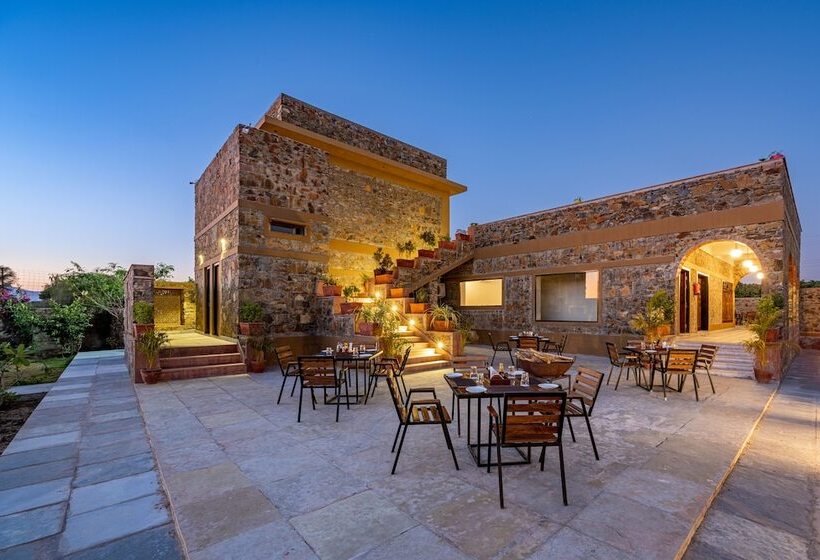 Отель Sariska Courtyard By Armr Hospitality