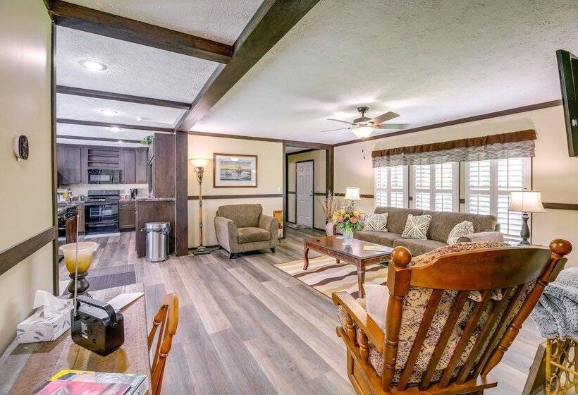 Dog Friendly Home W/ Mtn Views In Chilhowie!