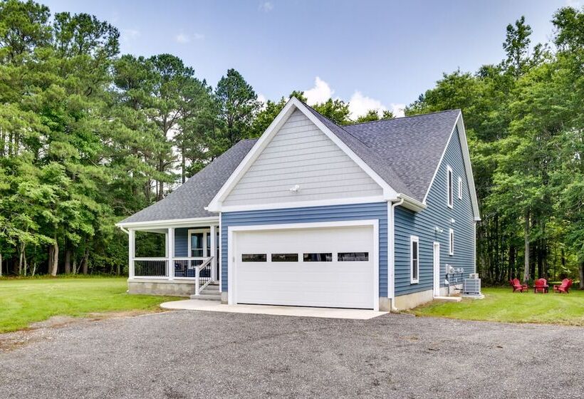 Christy S Cottage W/ Hot Tub   2 Mi To Beach!