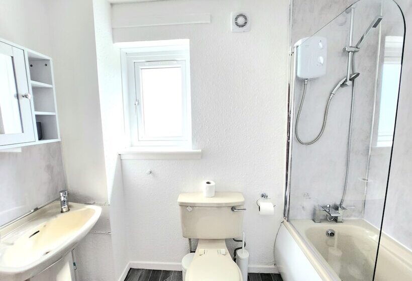 פנסיון Tranquil Home Away From Home