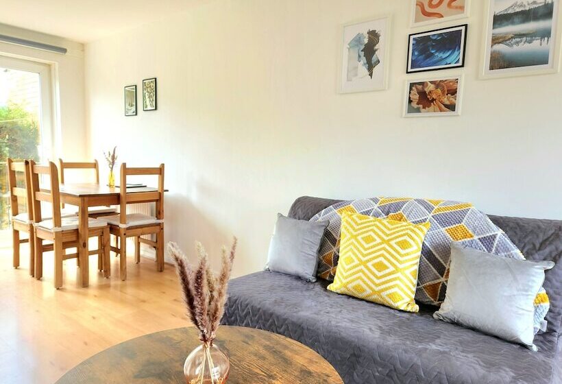 פנסיון Tranquil Home Away From Home