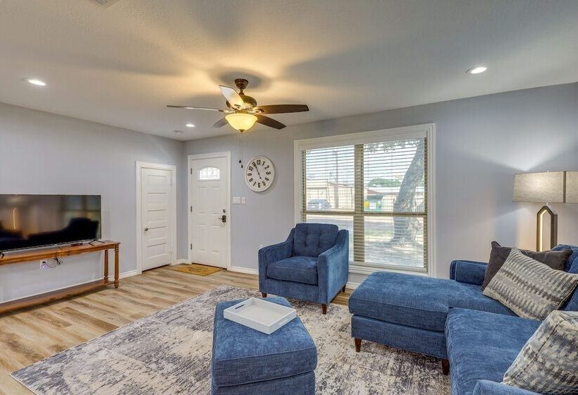 Sunny Hearne Home Near Universities!