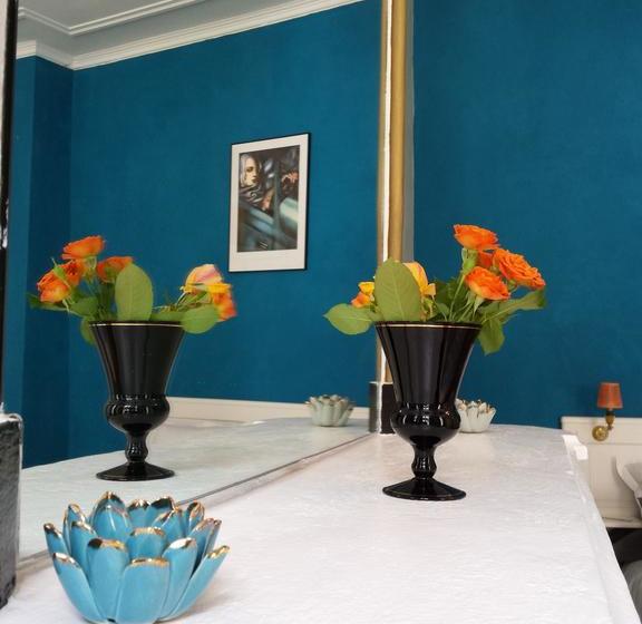 مبيت وإفطار Beaux Esprits Chambres D Hôtes