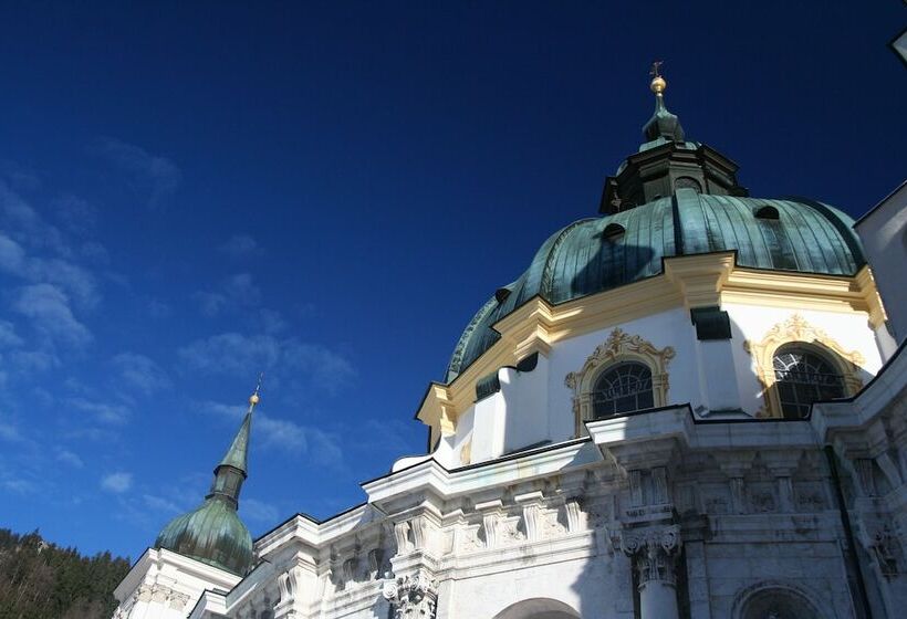 ベッドアンドブレックファースト Mammhofer Suite & Breakfast