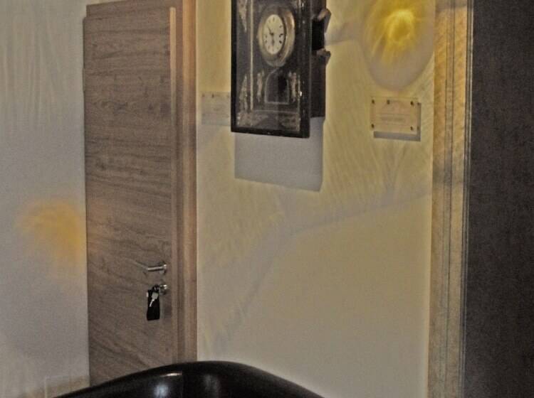 ベッドアンドブレックファースト Mammhofer Suite & Breakfast